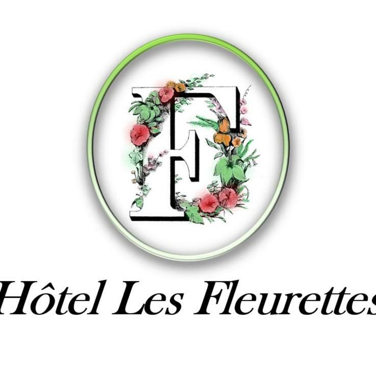 Hotel Les Fleurettes Уаґадуґу Екстер'єр фото